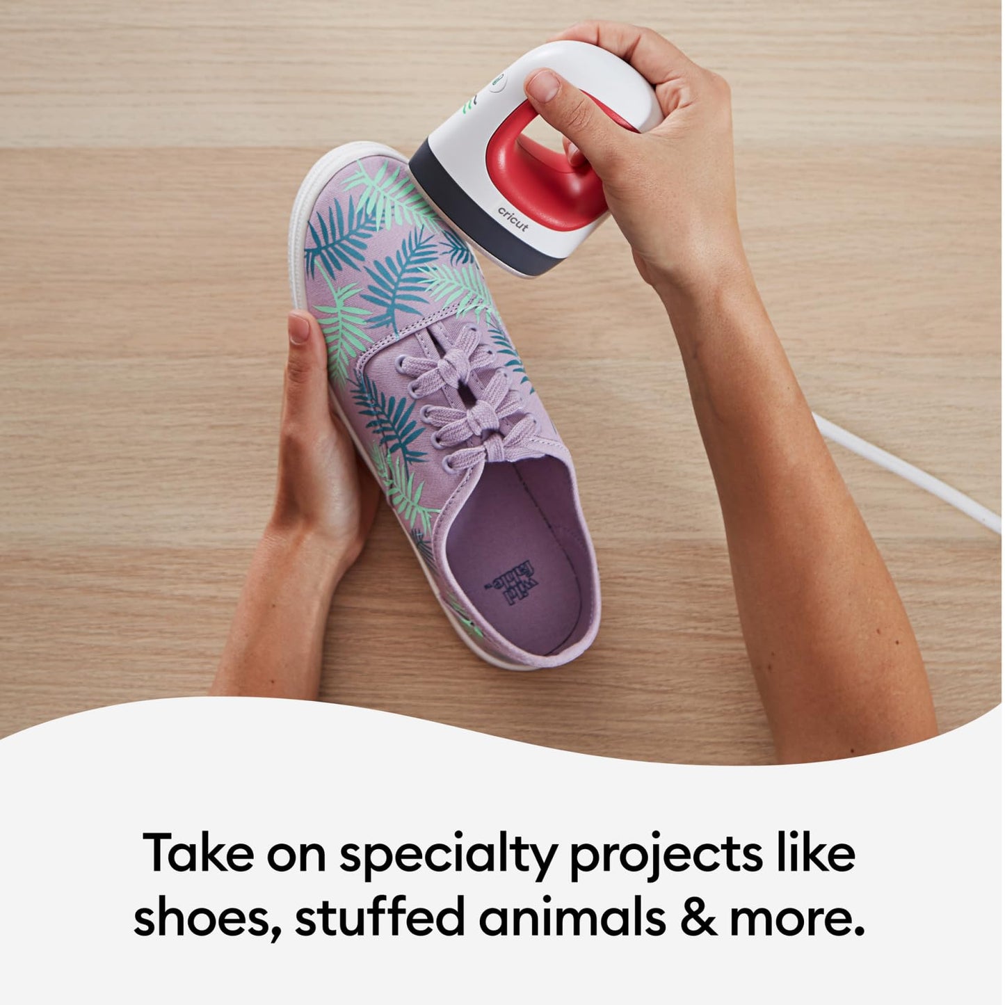 Cricut EasyPress Mini Heat Press - For Pressing Small/Odd Shaped Objects